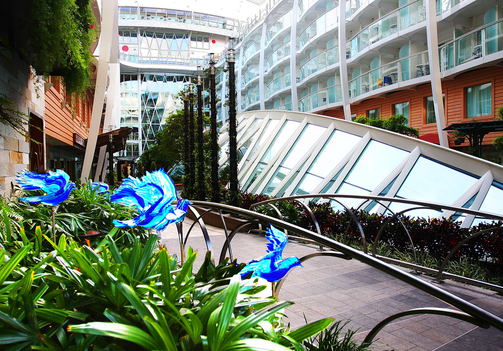 Central Park Aboard The Allure Of The Seas Central Park Su
