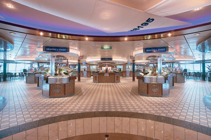Royal Caribbean Jewel Of The Seas The Windjammer Flickr