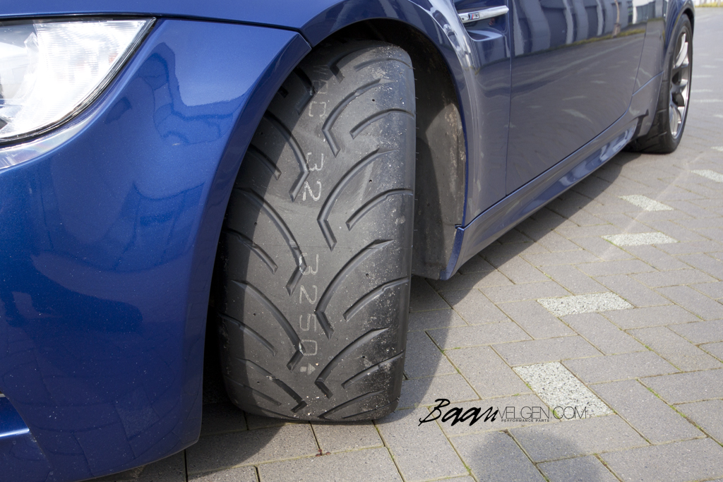 Bmw e92 m3 on 18" ec-7