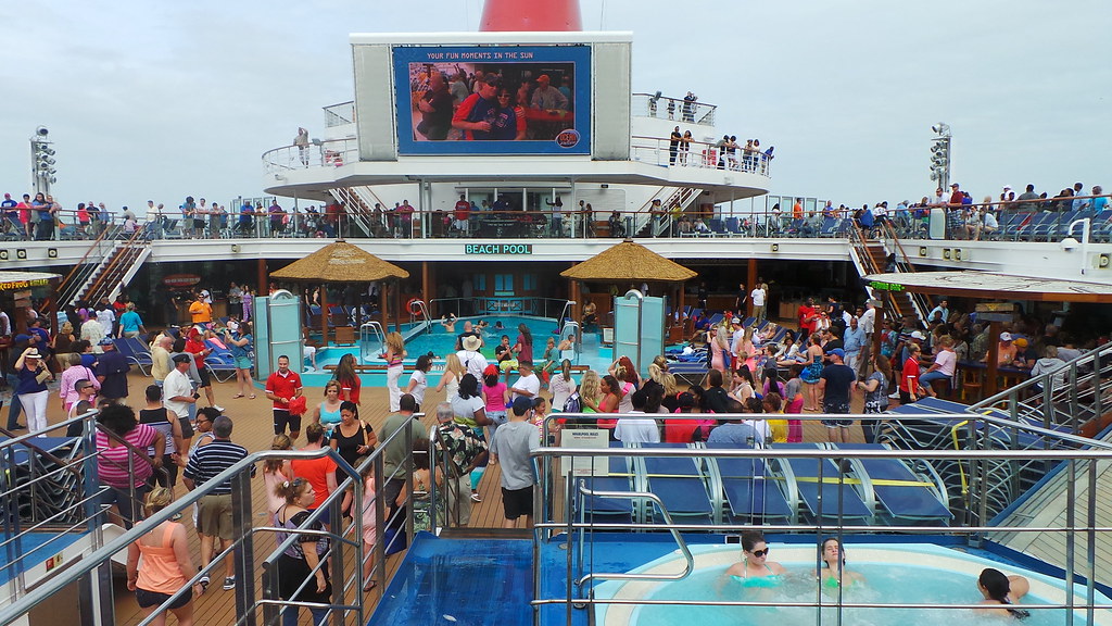 Carnival Sunshine Pool Deck Photos By Cruisesource We Ar