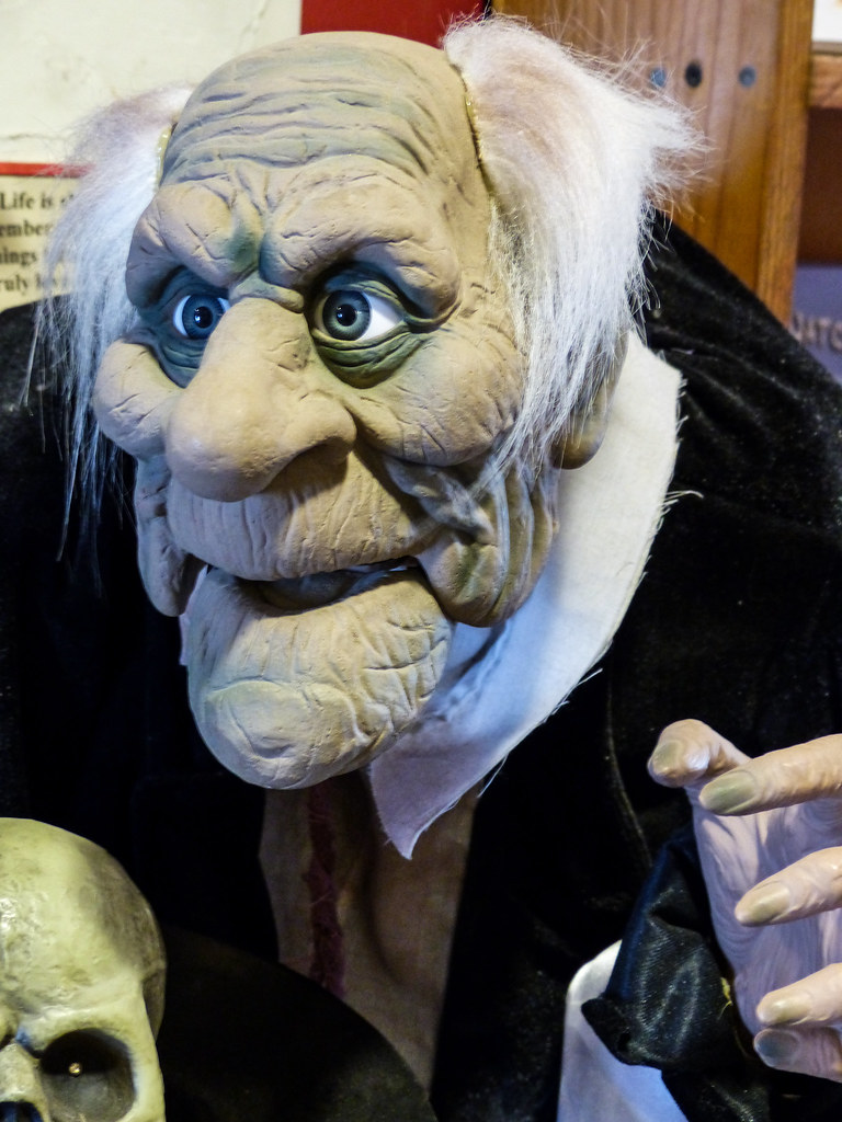 The first factor to consider is how you want to mount the blinds in your home. Scary Toothless Old Man | Tolteca Tlacuilo in the Old Town