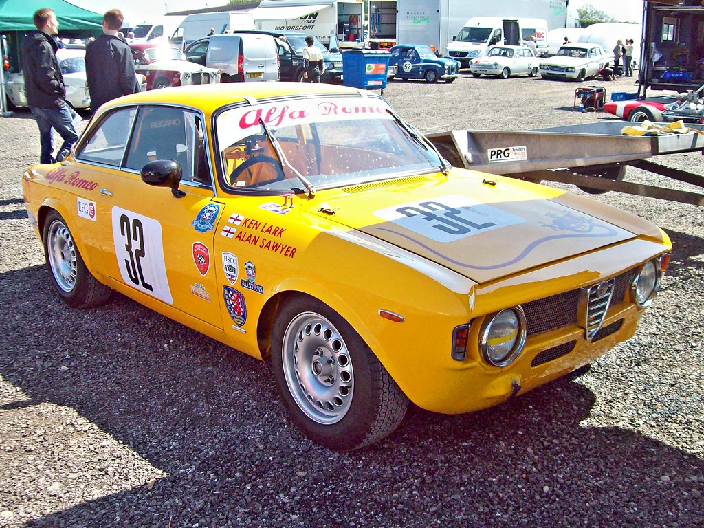 11 alfa romeo giulia sprint gt (1964)