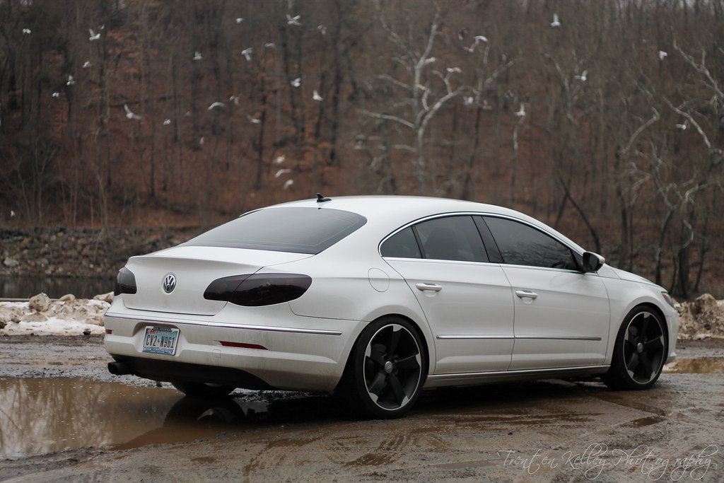 White volkswagen cc