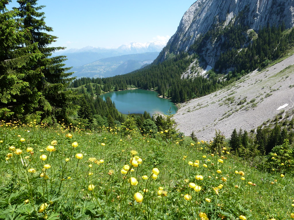 Lac Benit Vu Depuis L Anteniou Copetan Flickr