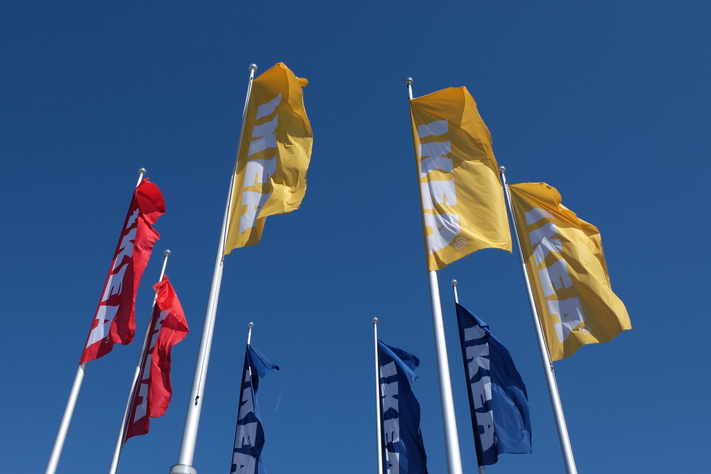 Ikea Flags Multi Coloured Flags Outside An Ikea Branch In Flickr