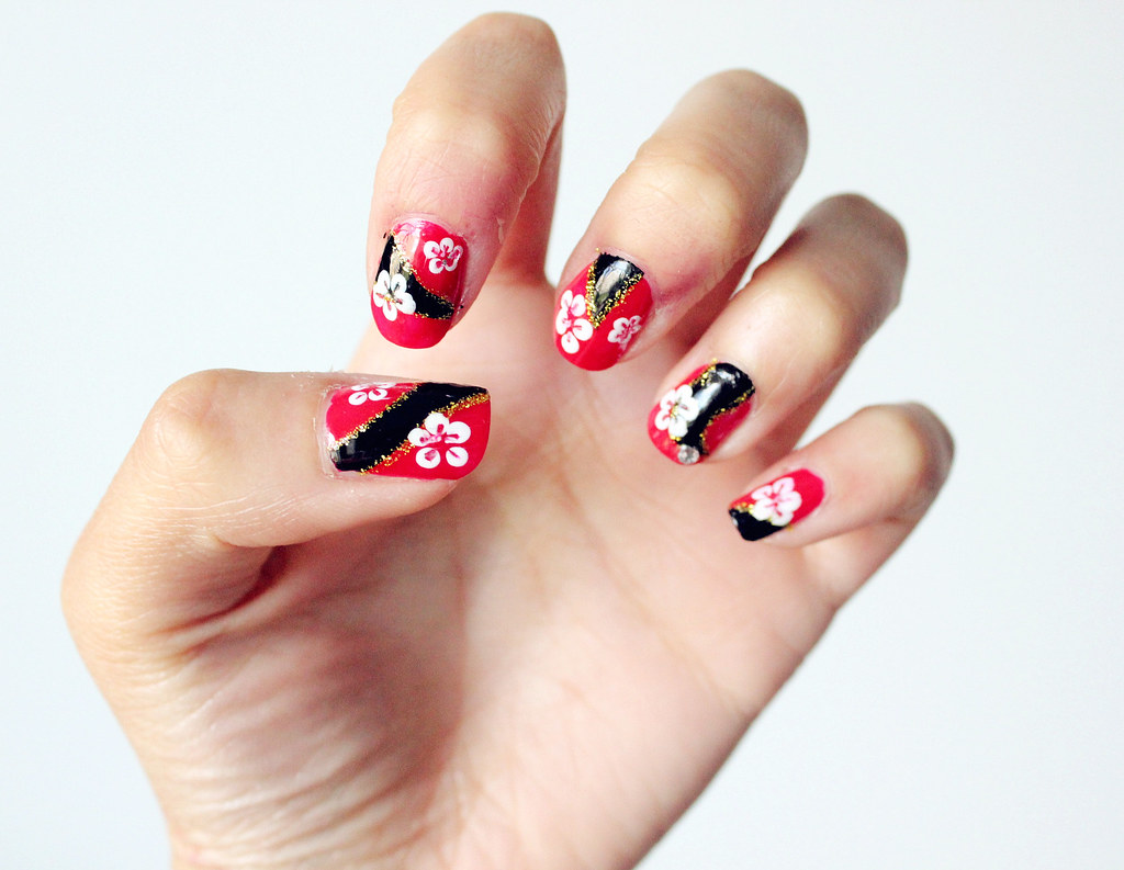 If you have a graphics project and you're trying to come in under budget, you might search for free clip art online. 2ne1 Minzy I Lo 2ne1 Minzy I Love You Nail Art Naila Flickr