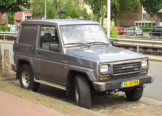 si_boeloek 1991 Daihatsu Rocky Specs, Photos, Modification ...