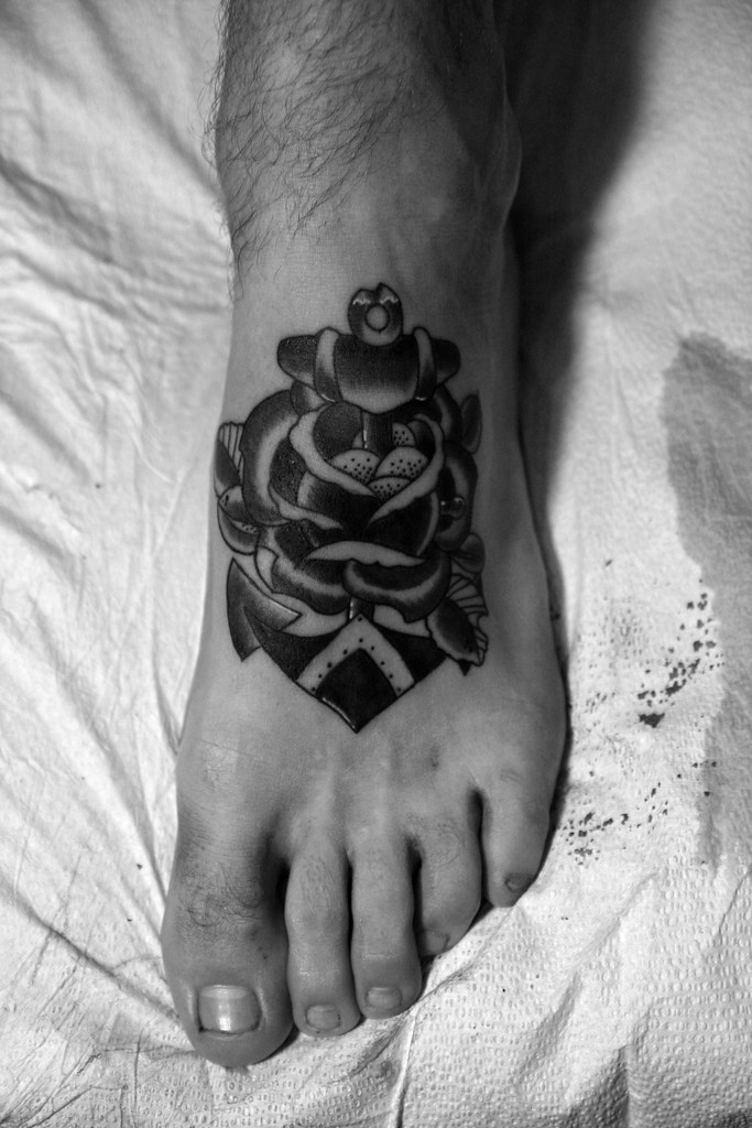 Traditional Black Rose And Anchor Tattoo | Tattoo And Design… | Flickr 1024_x_683_jpg