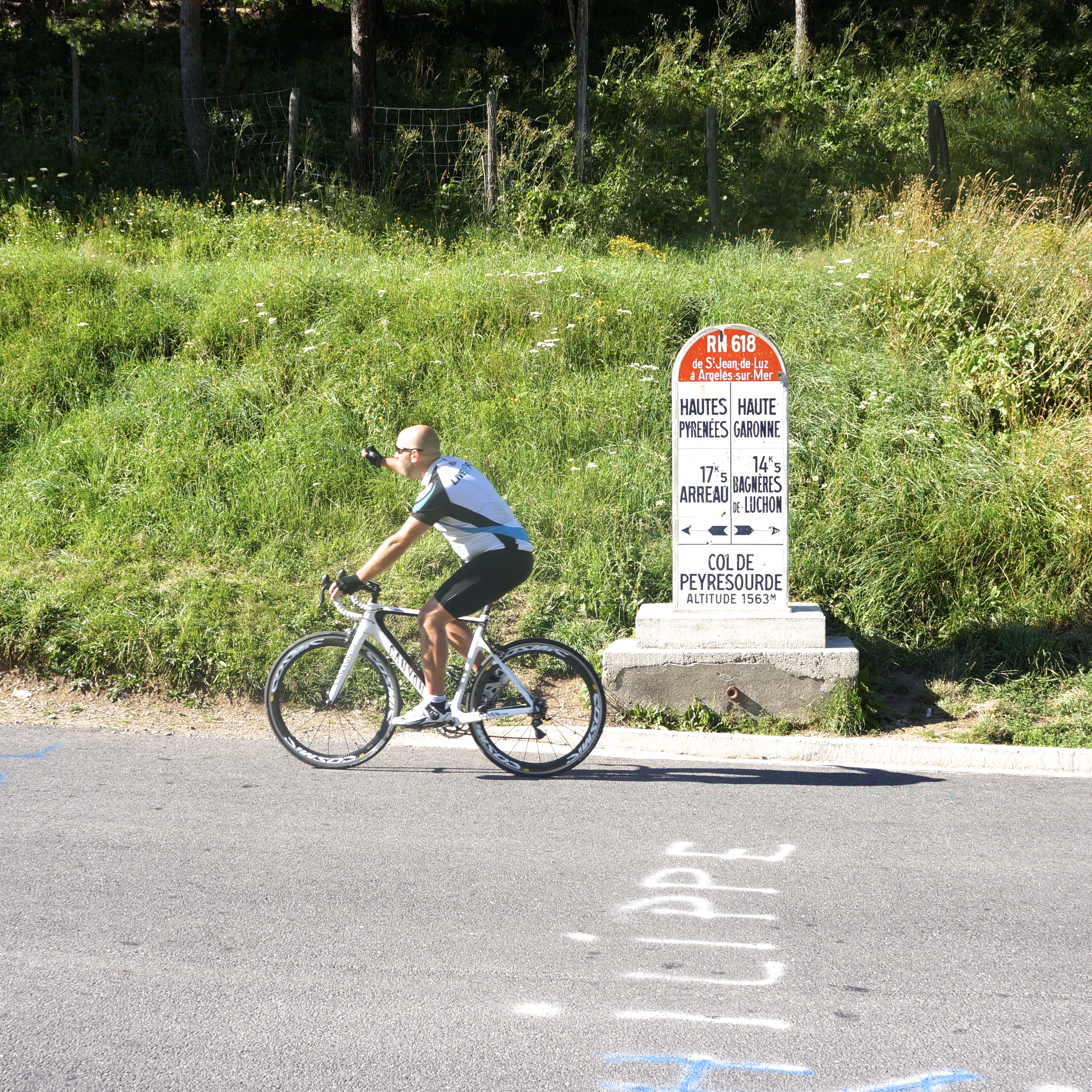 Feeling good at the Col de Peyresourde...