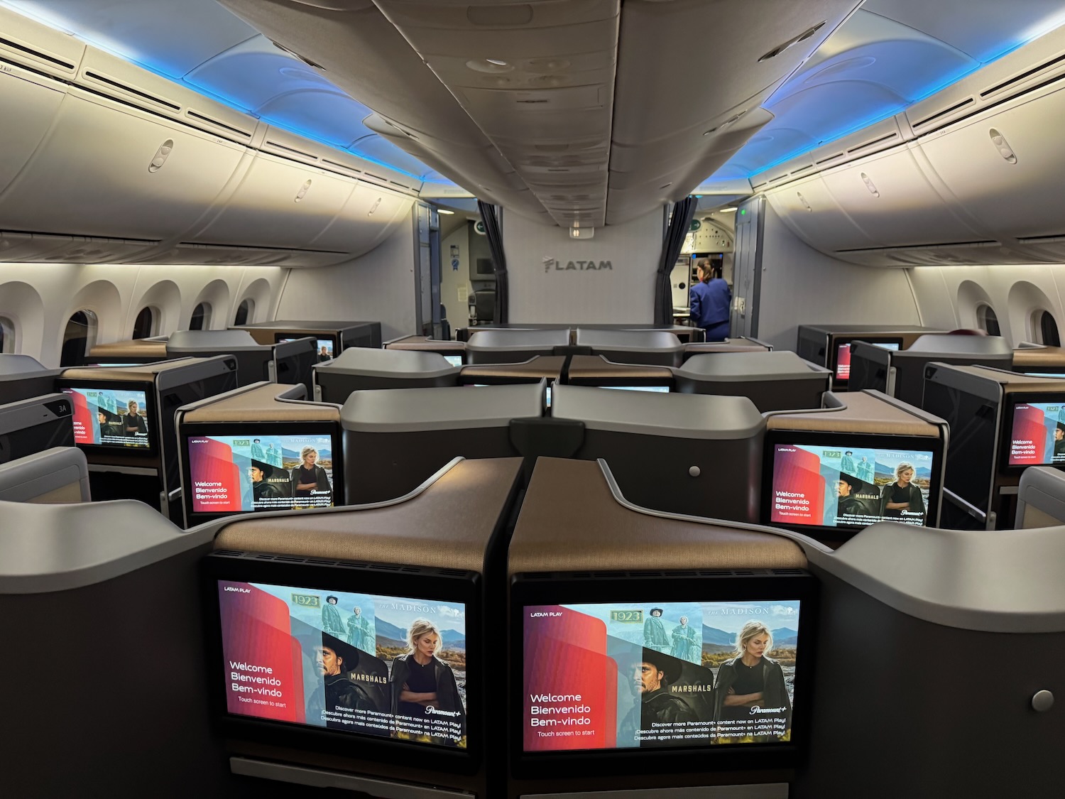 LATAM 787-9 Business Class Review: Comfortable Seat, Disappointing Food & No Wi-Fi (2026)