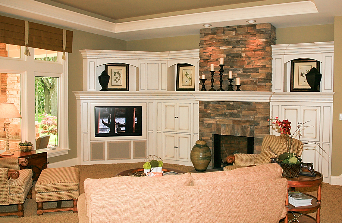 Why You Shouldn T Mount Your Tv Above Your Fireplace Digital Trends
