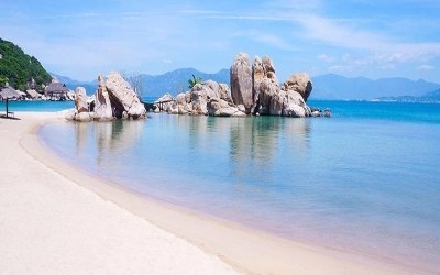 Cam Ranh Bay - Tien Thanh to Cam Ranh Minibus Transfer