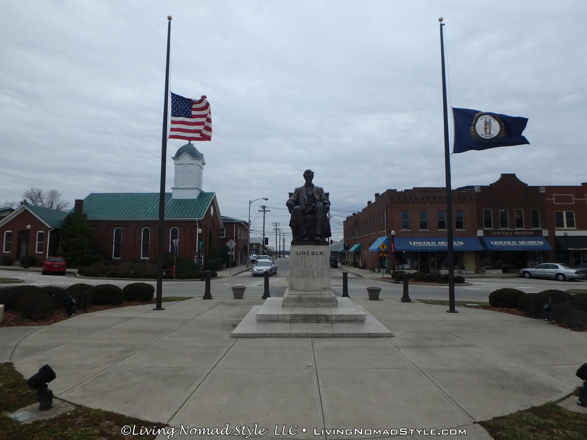 Abraham Lincoln in Kentucky Living Nomad Style