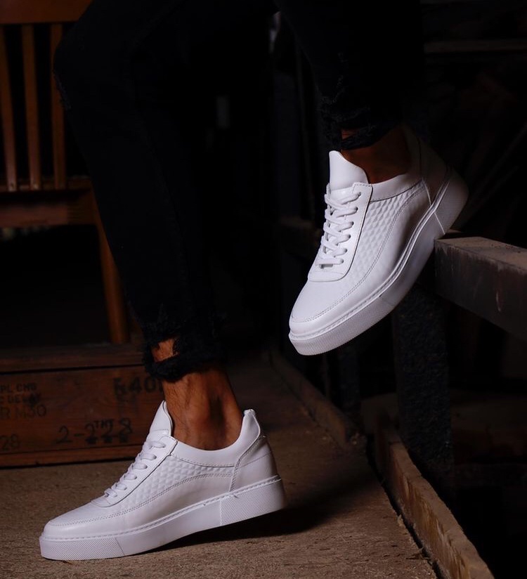 White Buttons Leather Sneakers | Lizzio