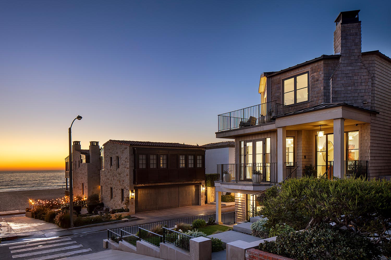Spacious Bright · East Coast Modern · Manhattan Beach Renovation LMD Architecture