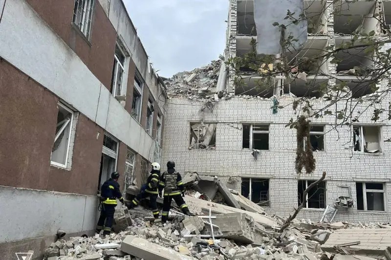 Ukrainian Artillery Attack On Journalists