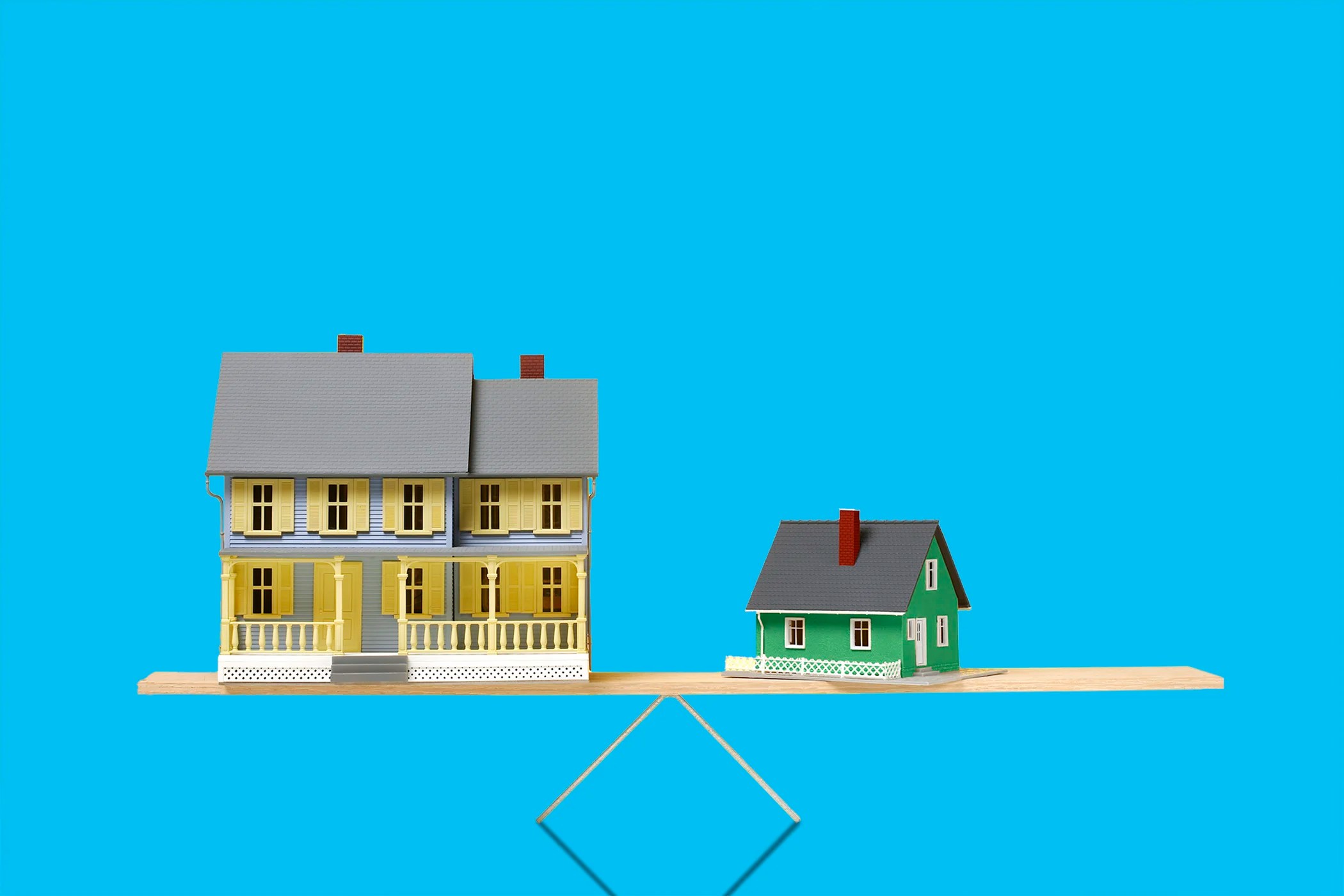 Downsizing Your Home: Guide to Simplifying Your Life