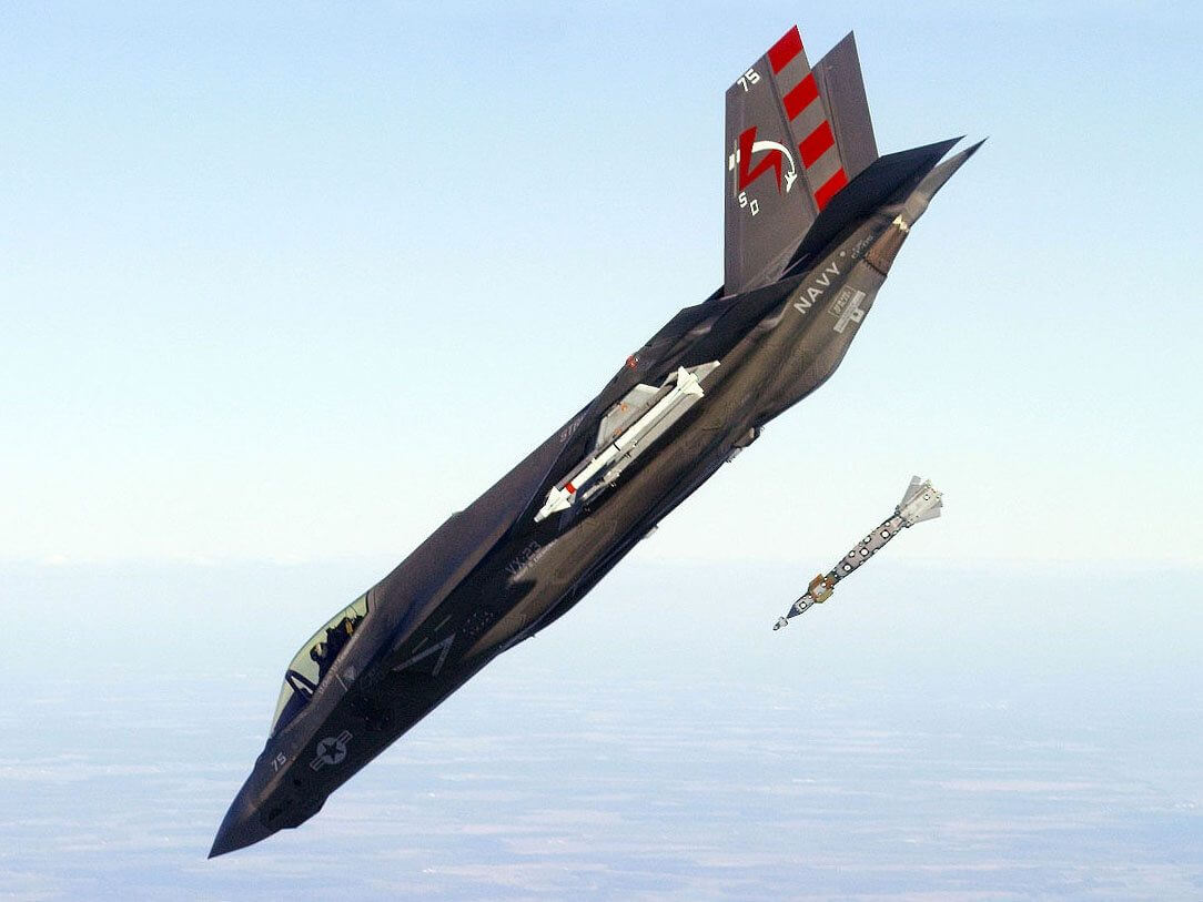 Why can’t a pilot simply change course or turn sharply to evade an incoming missile?