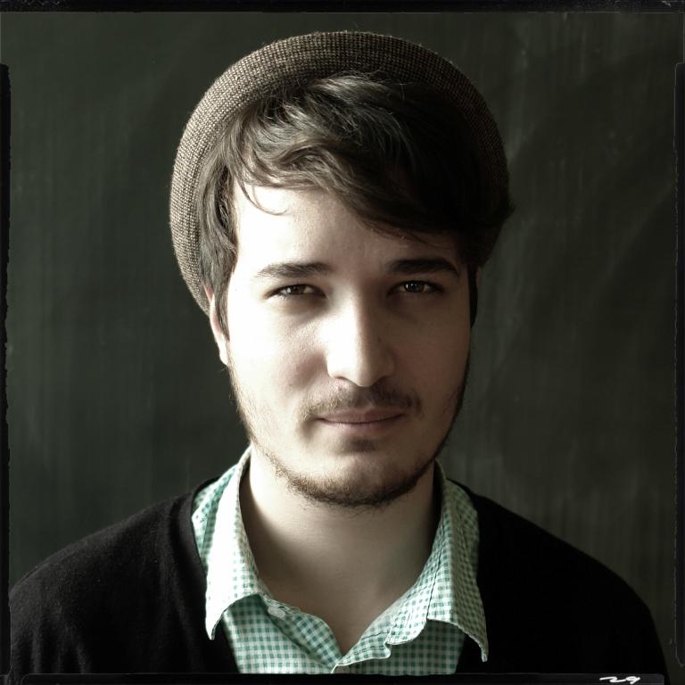 ROBERT VINTER. Foto: Andrei Ţiburcă