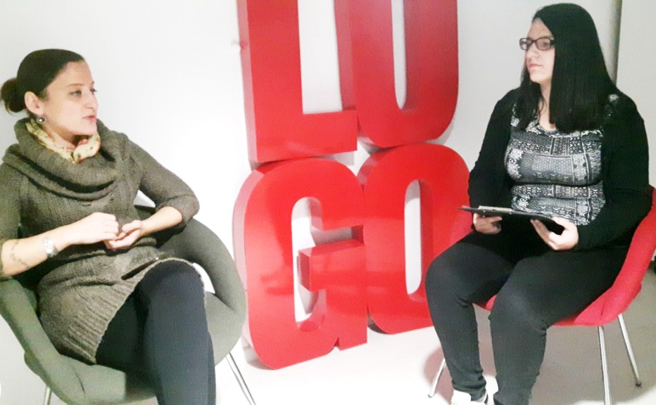 În mini-studioul LOGO paper, alături de Naomi Codoban