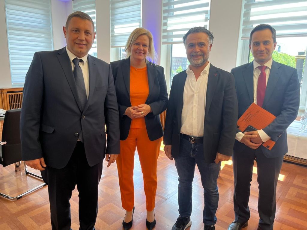 WhatsApp-Image-2023-06-02-at-19.53.02-1 „Wir brauchen dringend gezielte Zuwanderung“