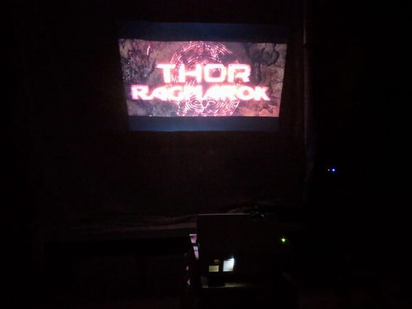 Vankyo Projector Rev 210345