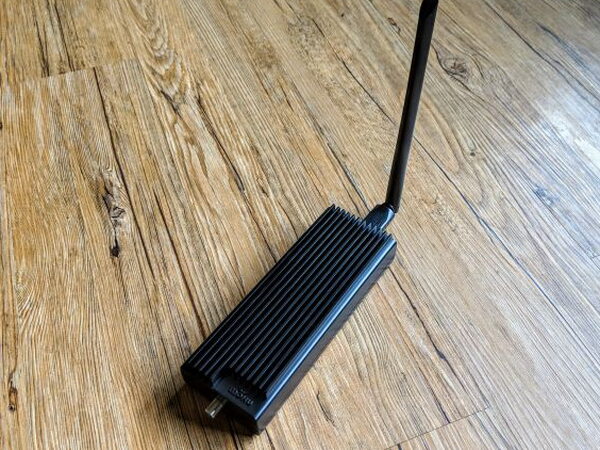Mohu AirWave Power Bridge with Wi-Fi antenna attached