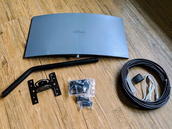 Mohu Sail 70-mile antenna with mounting hardware and coaxial cable