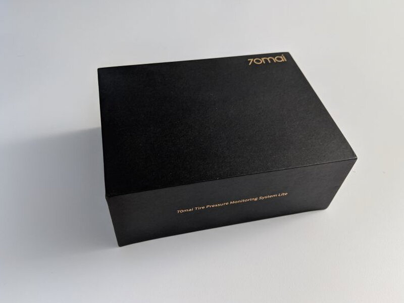 The 70mai TPMS Lite arrives in a plain black 70mai box.