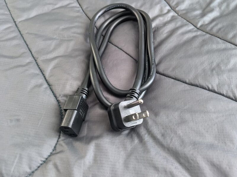 The detachable cable can be replaced with a longer cord if more reach is needed.