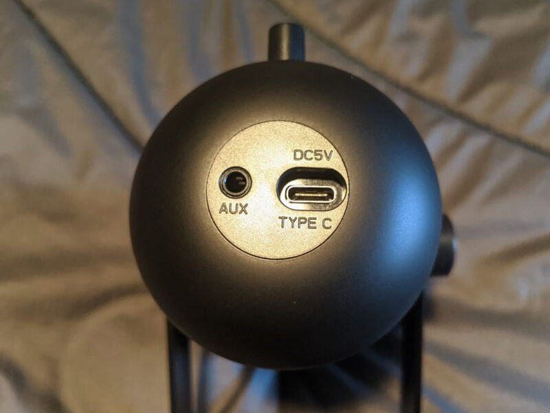The bottom of the mic: a 3.5mm AUX jack next to the USB-C port.