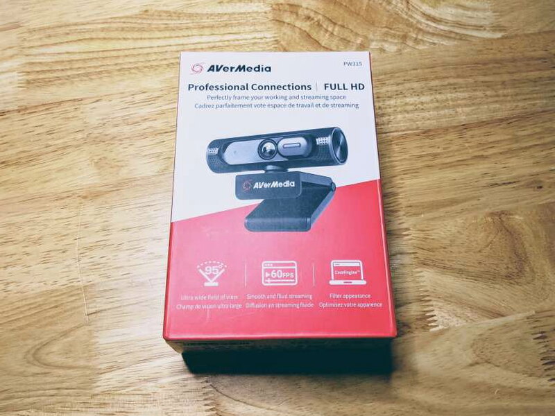 The retail box highlights the PW315 as a professional conference webcam.