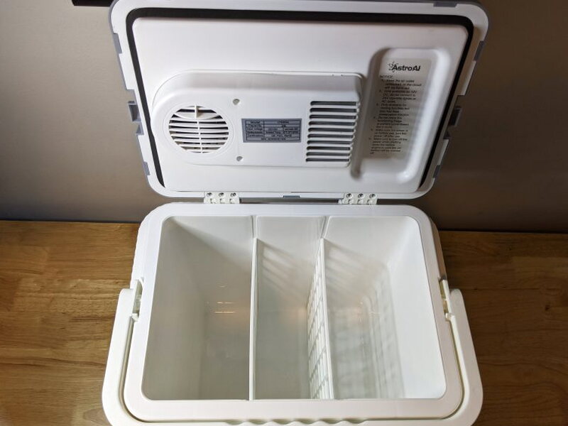 Open cooler with dividers installed at the end of testing.