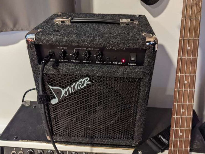 The DBA-1 connected to the bass and ready for listening tests.