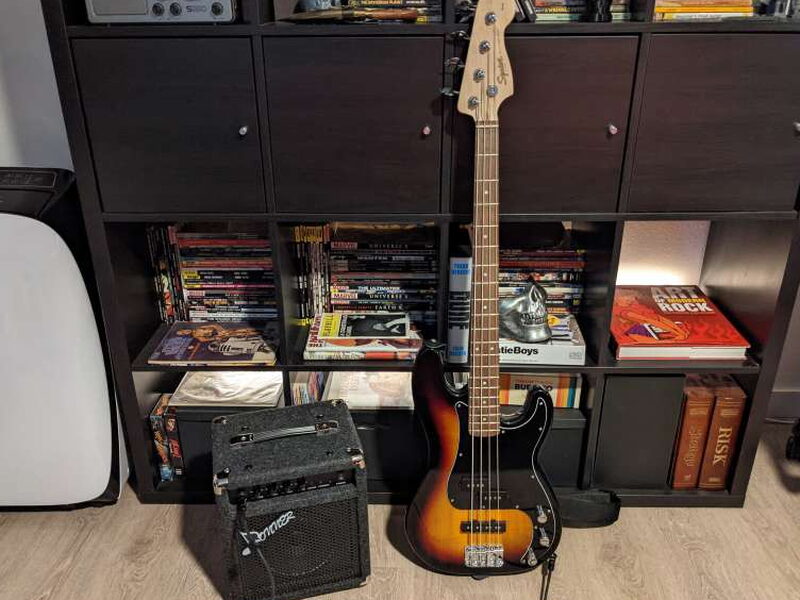 The Squier Affinity Series PJ Bass used for the DBA-1 sound tests.