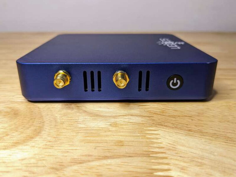 UT8 Pro side