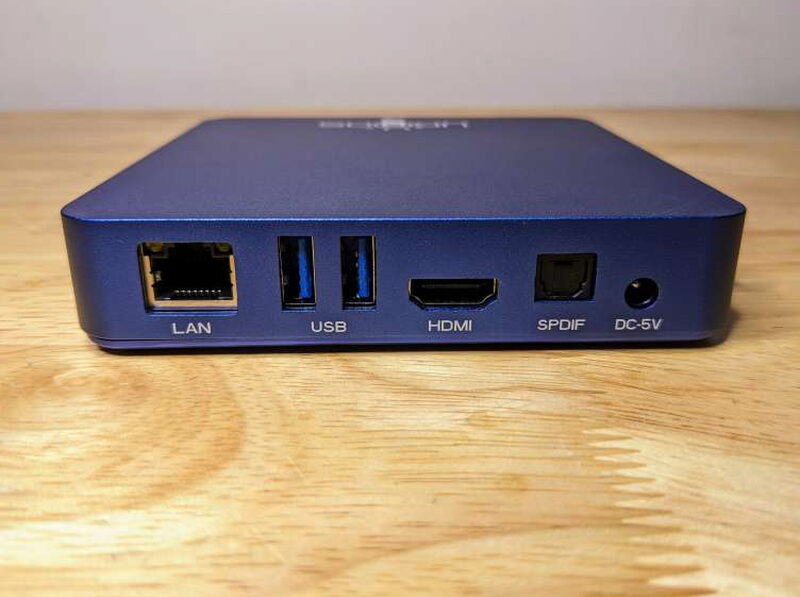 UT8 Pro rear ports