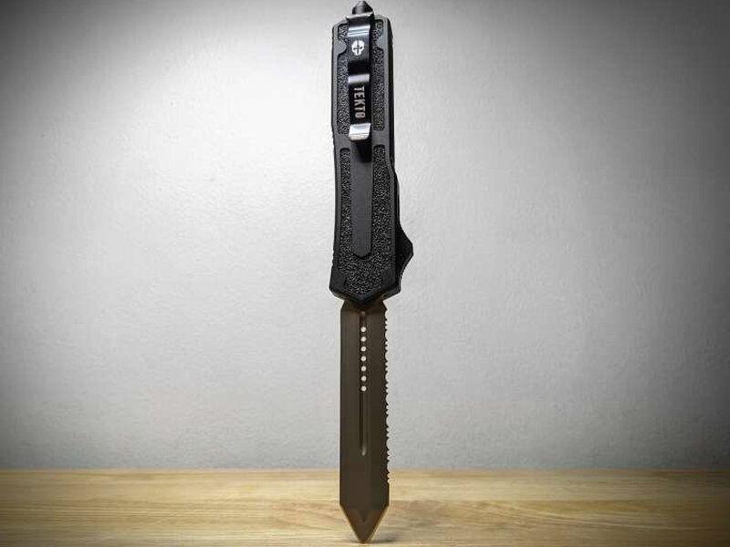 Tekto Skar OTF Knife