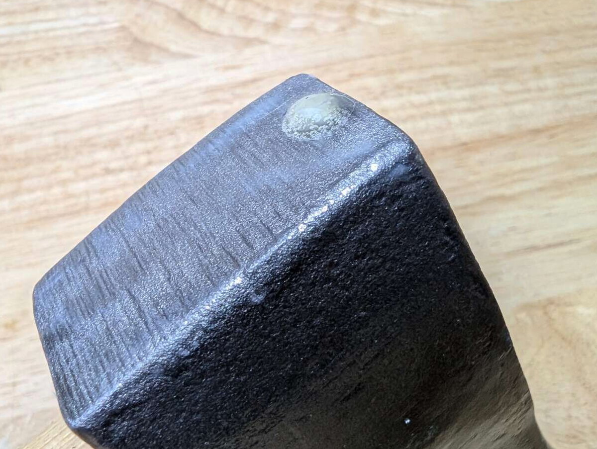 JamesBrandHatchet Rev 0034