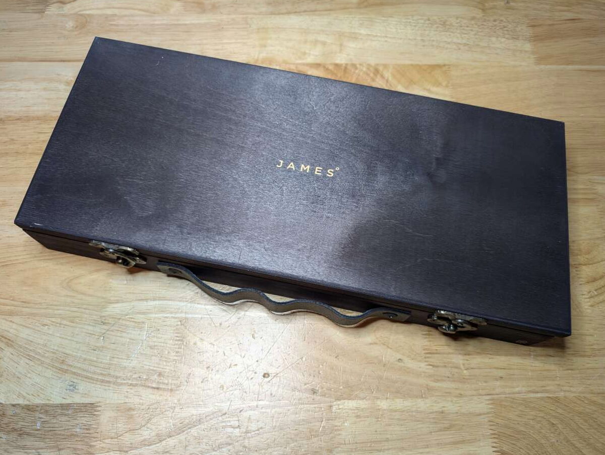 JamesBrandHatchet Rev 0004