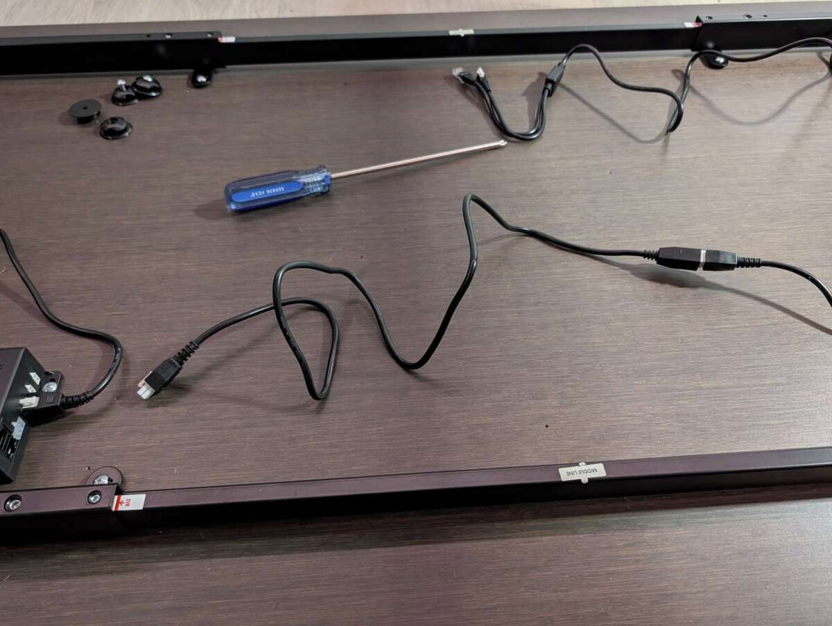 Flexispot E2Q underside wiring