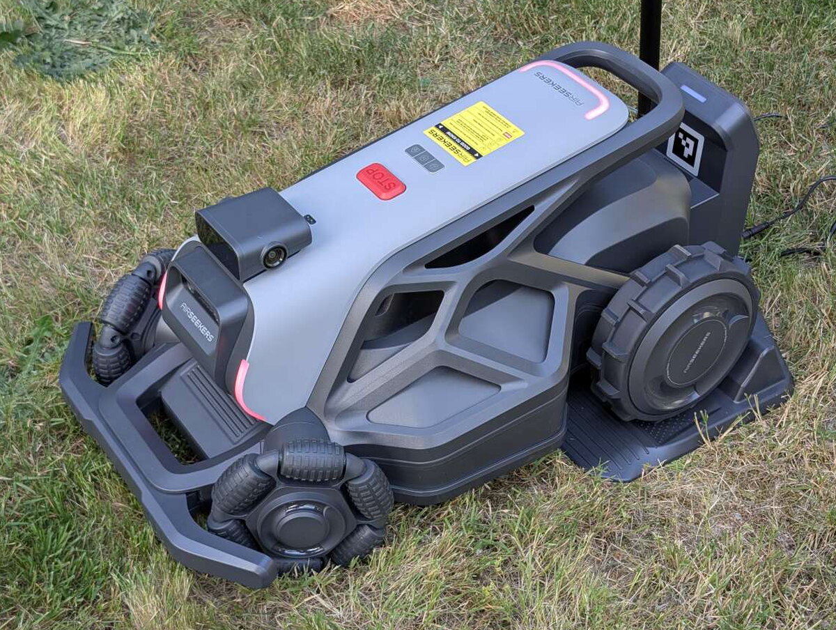 Airseekers Tron Rev 0117