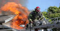 Five Firefighters Received Minor Injuries During Defensive Fire Attack