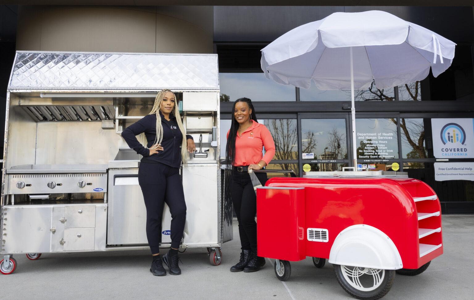 Long Beach City Begins Sidewalk Vending Cart Giveaway