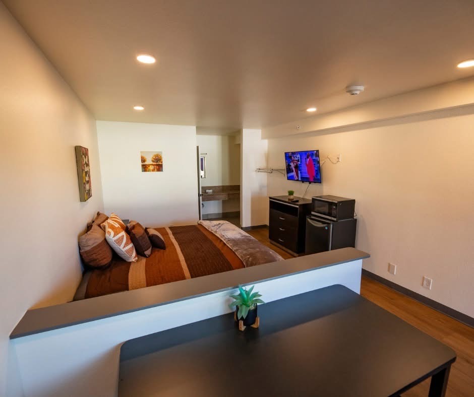 $23 Million Motel Makeover: Long Beach Turns Luxury Inn into Homeless Housing at $296K Per Room