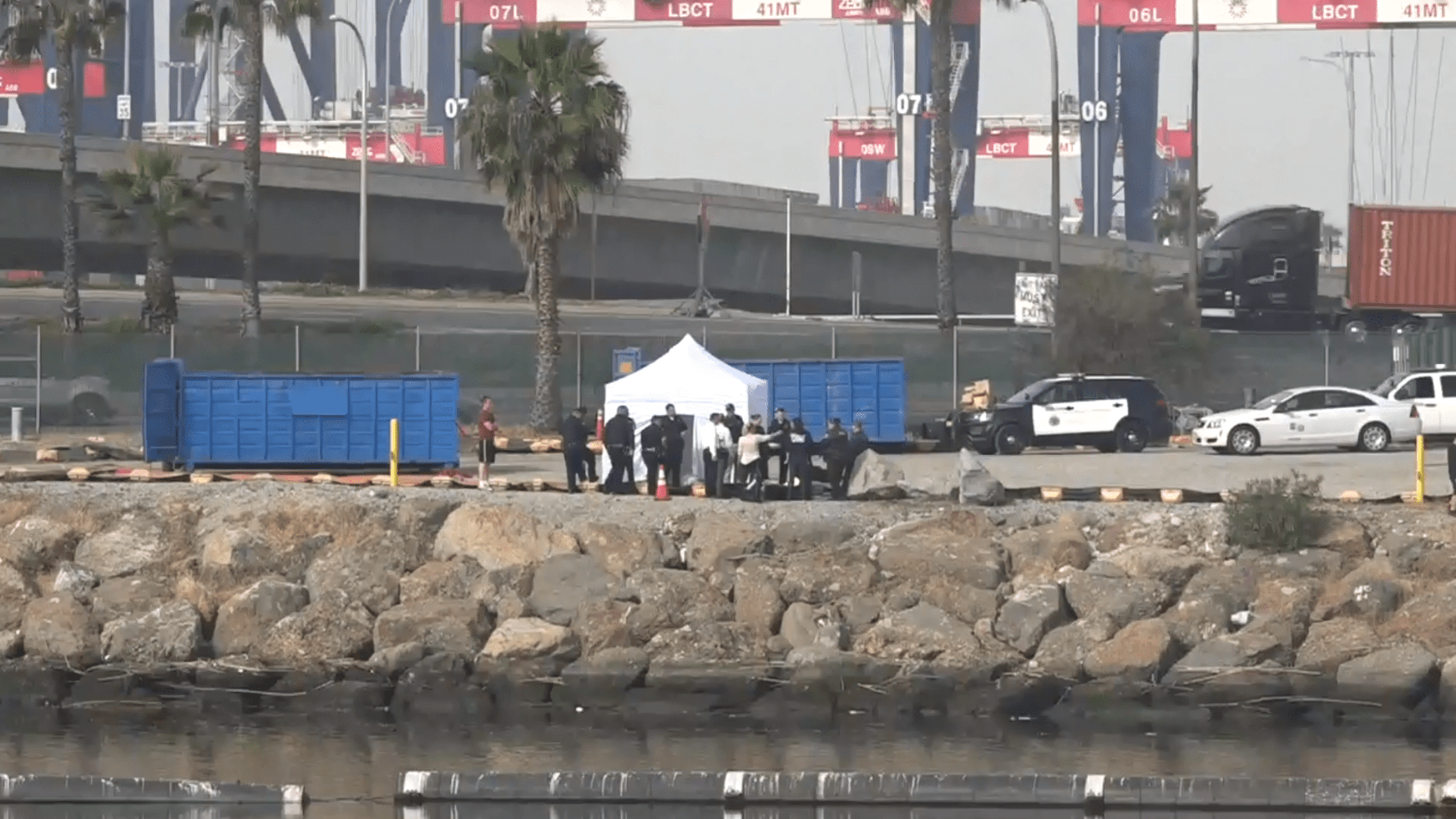 #Breakingnews Woman’s body found in LA river bed south of Ocean Blvd in Long Beach