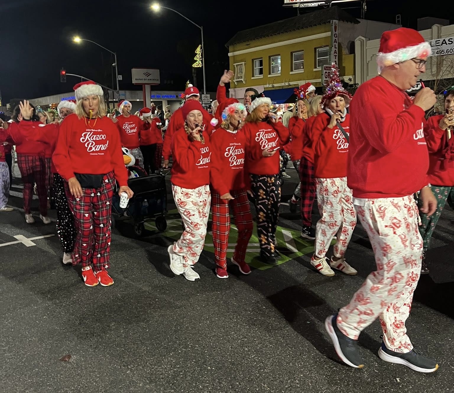 Long Beach Christmas Parade Breaks World Record With 15,736 in Pajamas