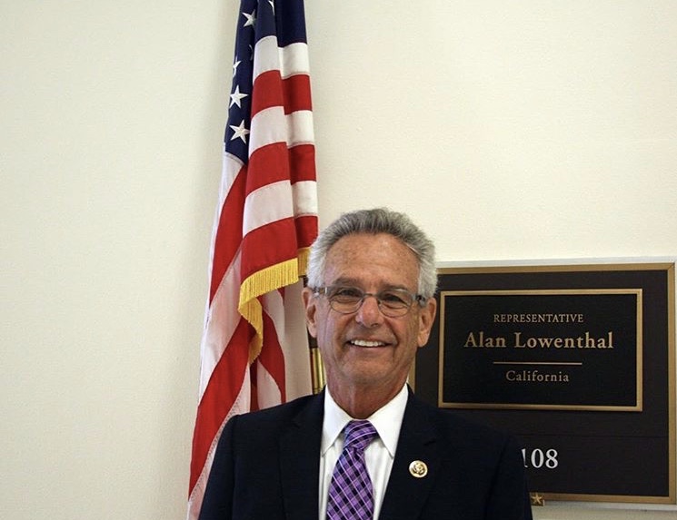 Mayor Garcia to Honor Congressman Alan Lowenthal with a Key to the City