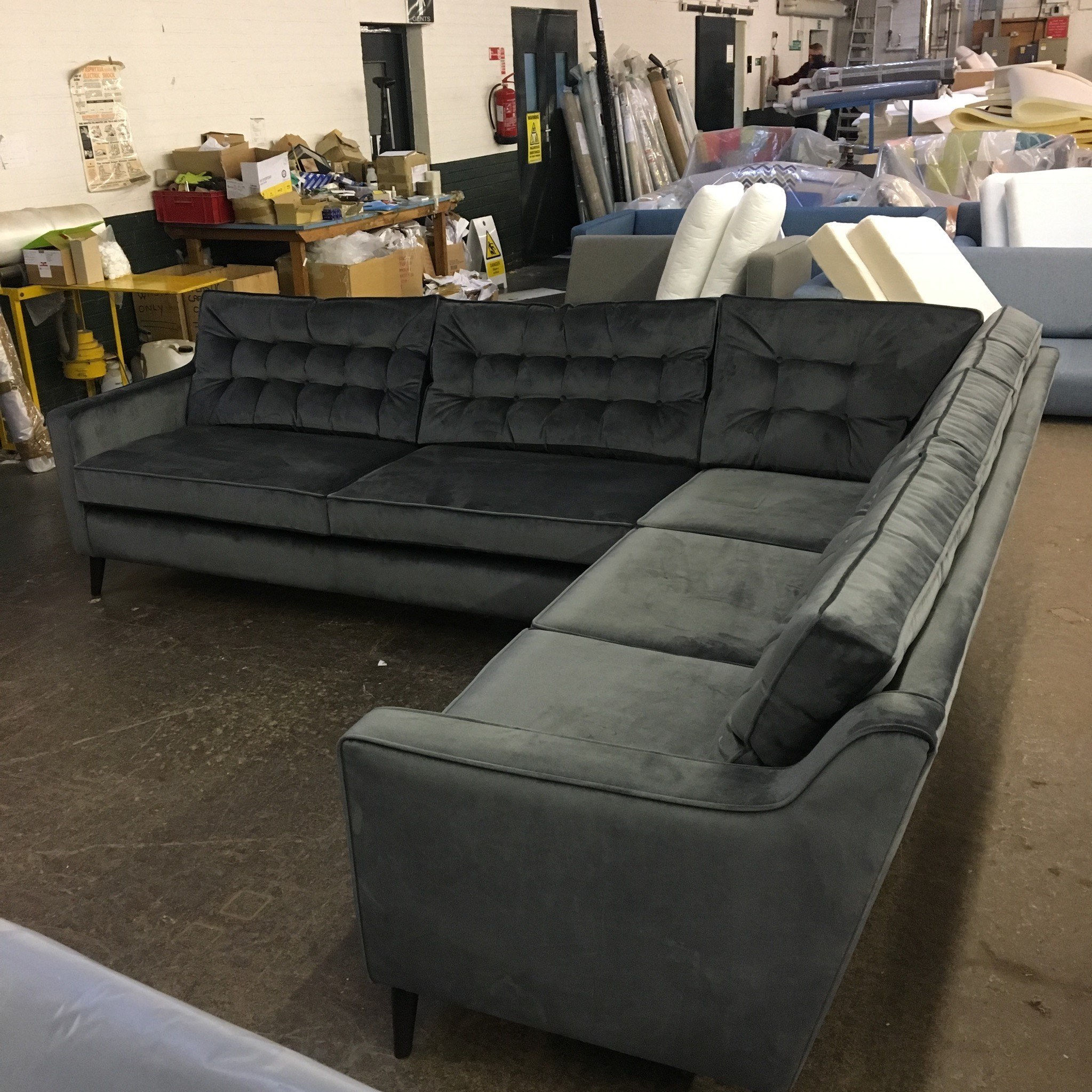 Bespoke Corner Sofas - Premium Mountain Design Gallery - 4K