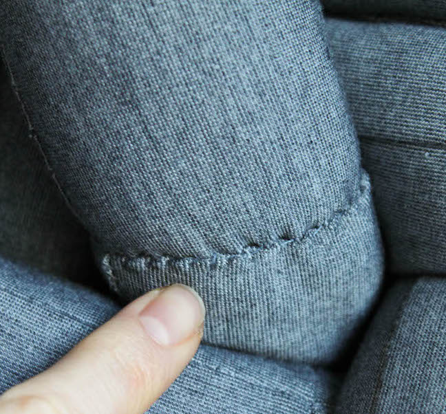 ak uszyc, blog krawiecki, blog o szyciu, poduszka supeł, knot pillow, poduszka swetrowa, podszuka z warkoczami, pled na drutach, dzianinowy pled, knit blanket, jak uszyc poduszkę